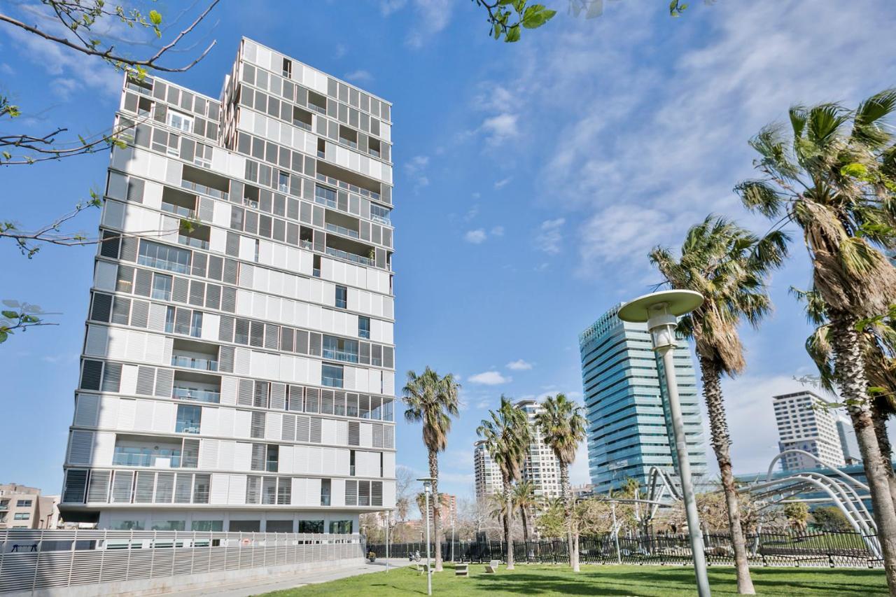 Alcam Llum Deluxe Apartment Barcelona Ngoại thất bức ảnh